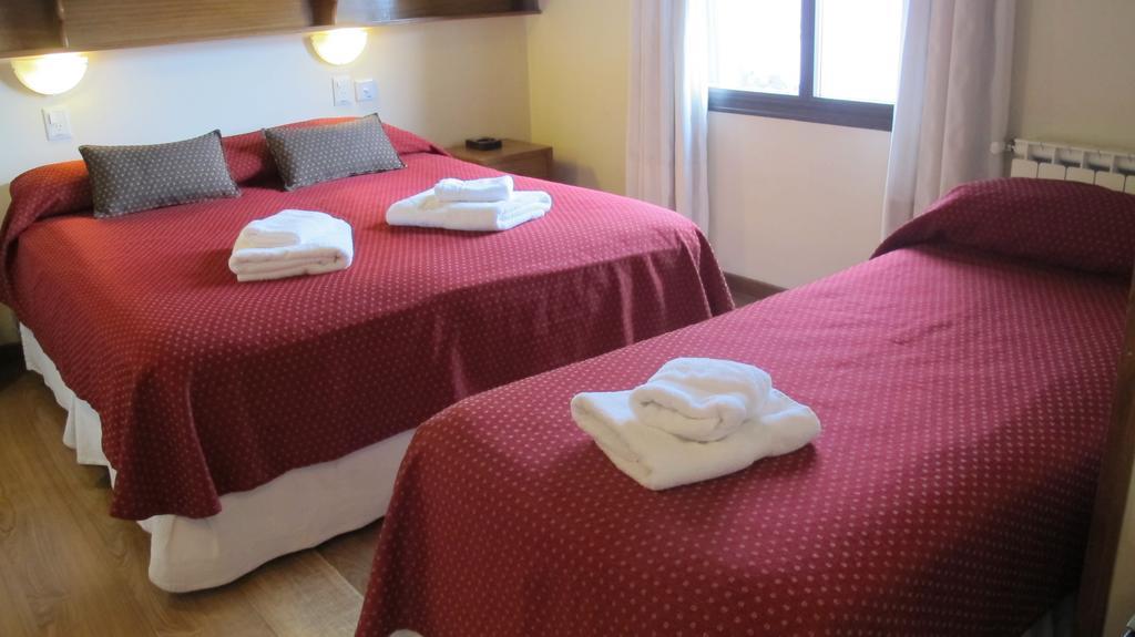 Cambria Hotel San Carlos de Bariloche Room photo